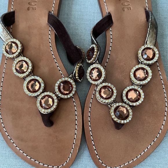 Mystique Sandals - Picture 2 of 6